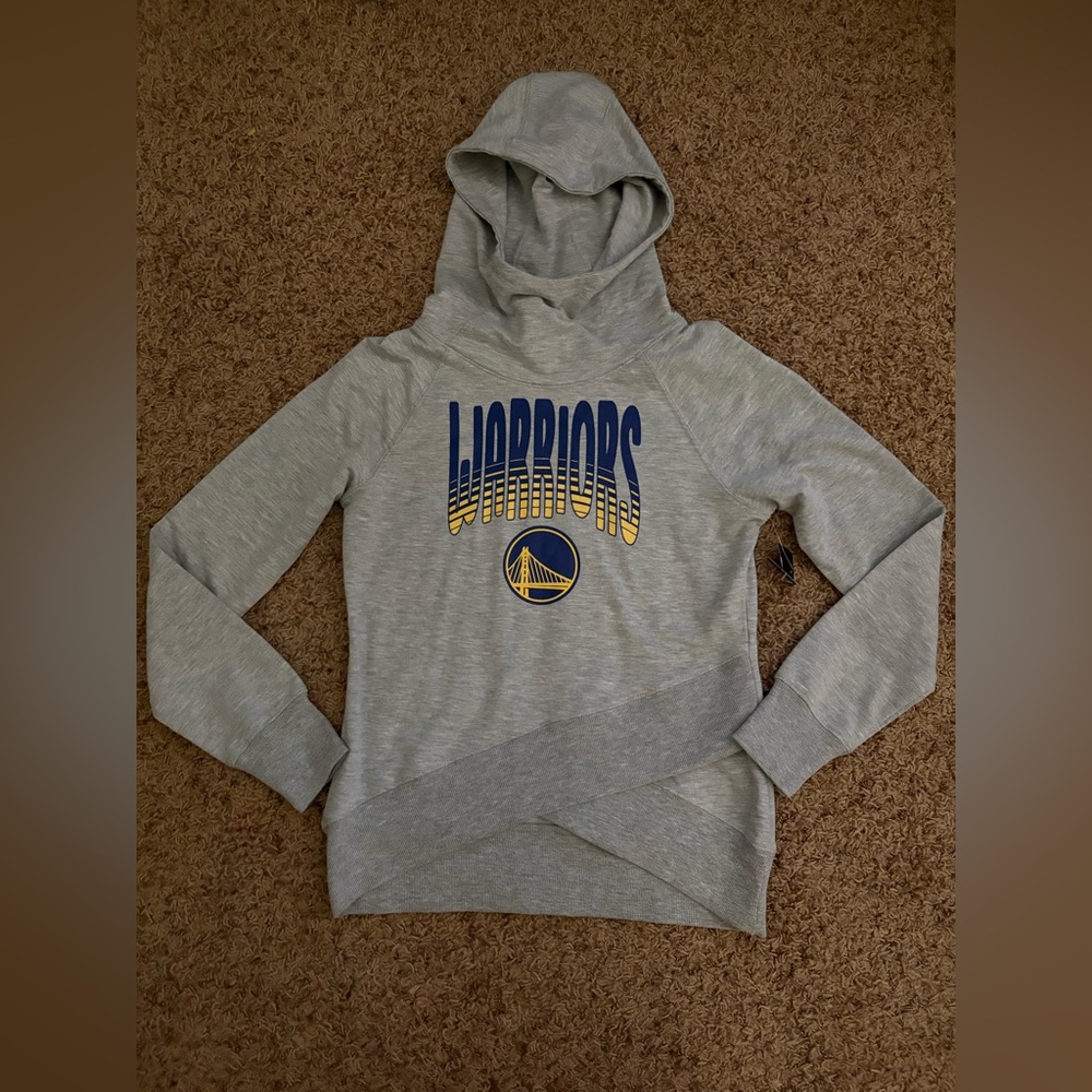 NEW NBA Golden State Warriors Sweatshirt Hoodie Girls Size Medium